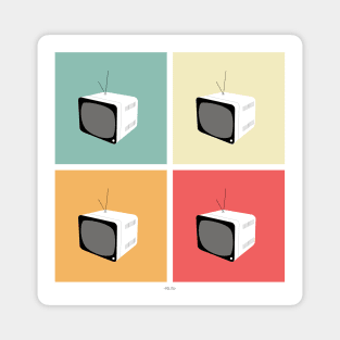 Retro TV Magnet