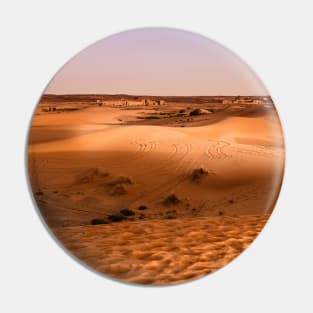 SCENERY 94 - Summer Desert Sand Dune Dry Plateau Landscape Pin