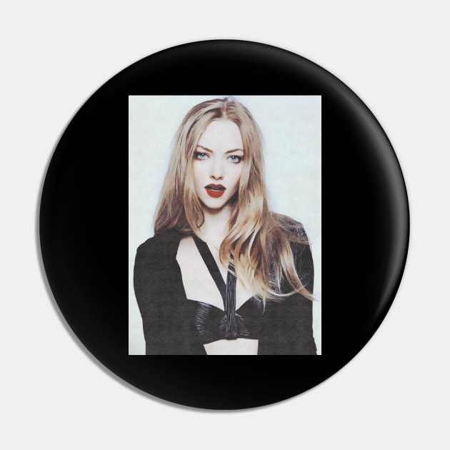 Amanda Seyfried Pin by Ezahazami