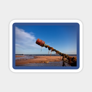 Broken groyne on Blyth beach Magnet