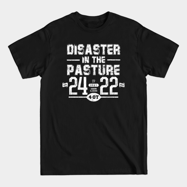 Disover DISASTER IN THE PASTURE - Alabama Crimson Tide - T-Shirt