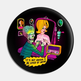 Mars Attacks Tribute, Mars Beauty Salon Pin