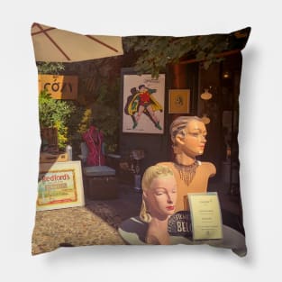 Italian Vintage Outdoor Trendy Fashion Glamour Shop Pillow