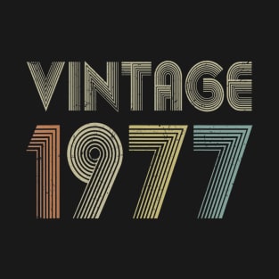 43rd Birthday Gift Vintage 1977 Classic Men Women 43 Years T-Shirt