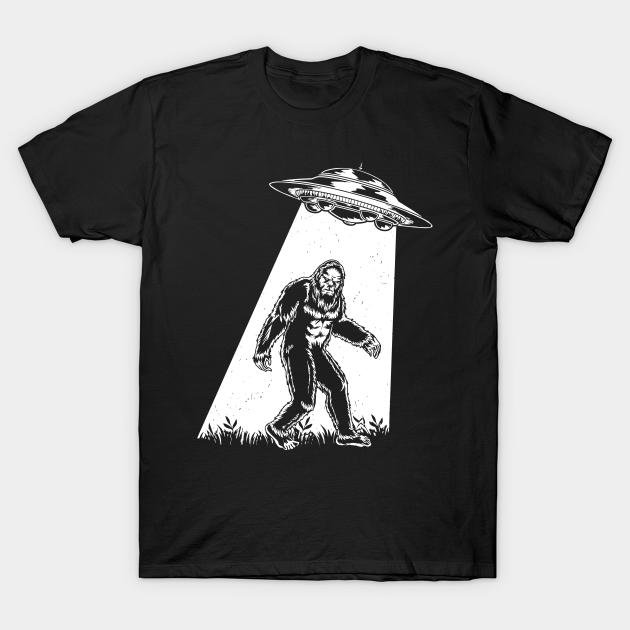 Bigfoot UFO Abduction Vintage Bigfoot Believer - Bigfoot - T-Shirt ...