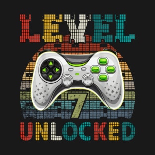 BEST LEVEL 7 UNLOCKED GAMING GIFT T-Shirt