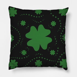 Green Clover Pattern Pillow