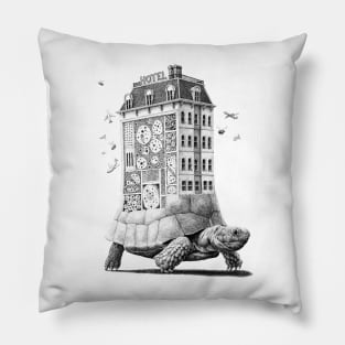 schildpadhotel Pillow