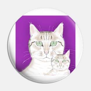 Mummy tabby and baby tabby 8 Pin