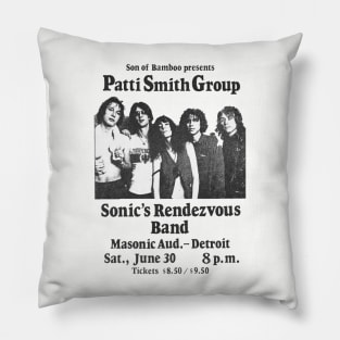 patti  smith grouppp Pillow