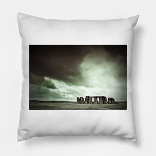 Stonehenge Wiltshire England Pillow