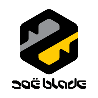 Zoë Blade bold logo T-Shirt