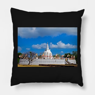 Thuparama Dagoba, Anuradhapura Pillow