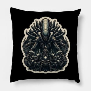 The Alien Queen leads its army Pillow