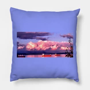 Shipping on the Columbia River Pillow