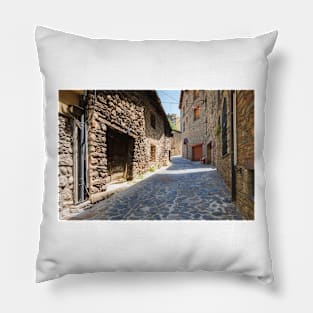 Encamp Pillow