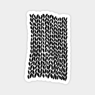 Hand Knit Zoom Black Magnet