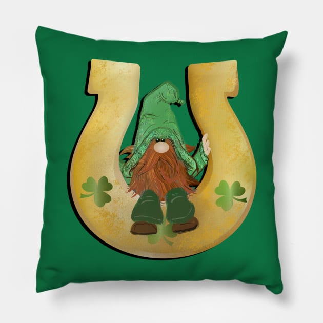 St Patrick's Day Lucky Gnome Design Horseshoe, Shamrocks & Gnomes Pillow by tamdevo1