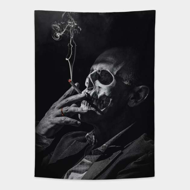 Smoker skull Tapestry by circlestances