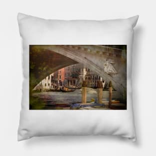 Under the Rialto Bridge - with artistic filter Pillow