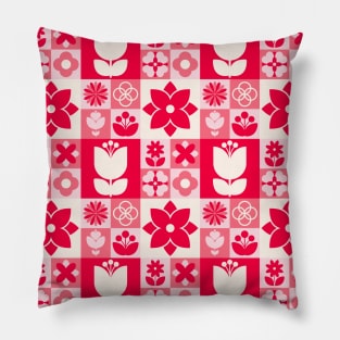 Modern flower pattern Pink Pillow