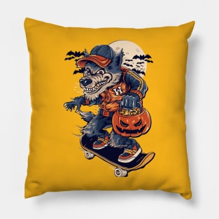 WOLF SKATEBOARDING HALLOWEEN Pillow