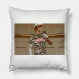 Davey Pillow