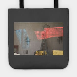 Fluid reflection Tote