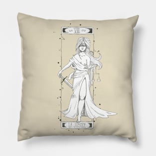 Tarot cards : Justice Pillow