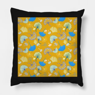 Ginkgo leaves, Ginkgo Biloba. Pillow