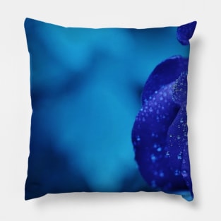 Blue rose Pillow