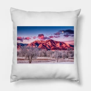 Full Moonset Over The Foothills Pillow