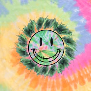 "Electric 90s Smiley: Retro Rave Blast!"- Retro Cute Hipster Blues T-Shirt