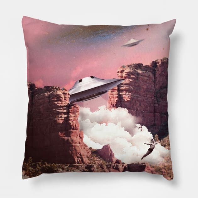 Cannyon UFO Pillow by Aephicles