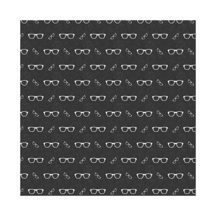 Glasses Pattern | 8 White BG Black T-Shirt