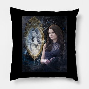 OUAT - Shattered - Belle Pillow