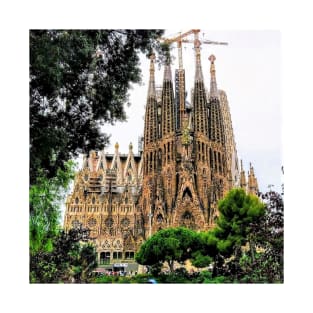 Barcelona's Sagrada Familia Basilica T-Shirt