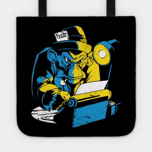 Mainstream Media Tote