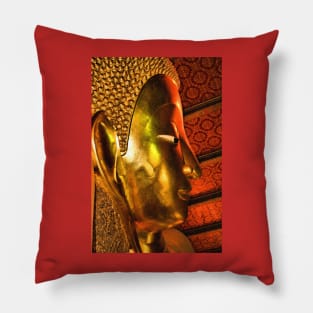 Portrait: The Reclining Buddha, Wat Pho, Bangkok, Thailand Pillow