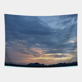 Magnetic sunset Tapestry