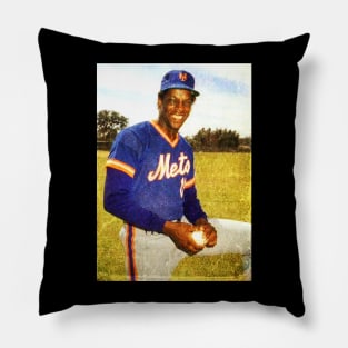 Vintage Dwight Gooden in New York Mets, 1983 Pillow