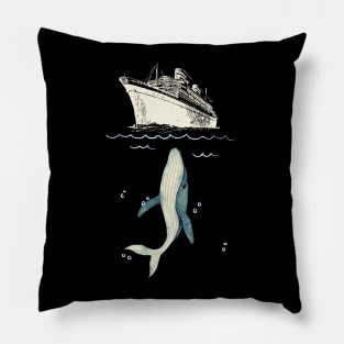 Whale attack Cruise -dangerous in the ocean - Wall art Retro vintage Pillow