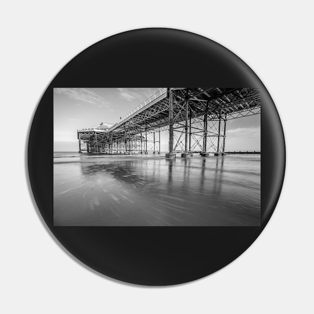 Long exposure of a pier on the Norfolk coast, UK Pin by yackers1