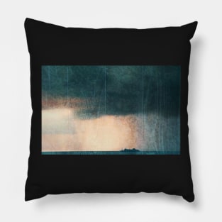 Onna-son rainy fantasy Pillow