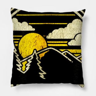 Bend Oregon OR Shirt Vintage Hiking Mountains Pillow