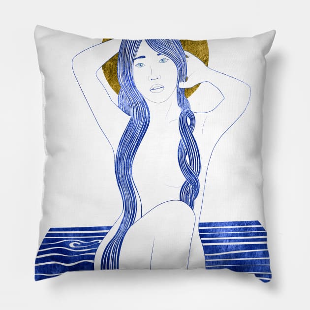 Dione Pillow by Sirenarts