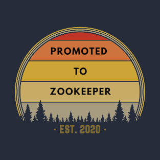 Promoted To Zookeeper EST. 2020 Retro Vintage Sunset T-Shirt