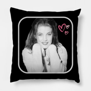 Lisa Marie Presley R.I.P Heartbreaker 1968- 2023 t shirt, coffee mug, hoodie, phone case, apparel T-Shirt Pillow