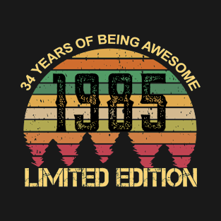 34 Years Of Being Awesome Limited Edition 34th Birthday Gift T-Shirt