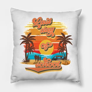 Last day of school Retro quote groovy teacher vacation Pillow